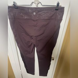 SOLD Athleta Elation Leggings Women’s Size XL
